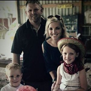 Meet your Posher, Leah